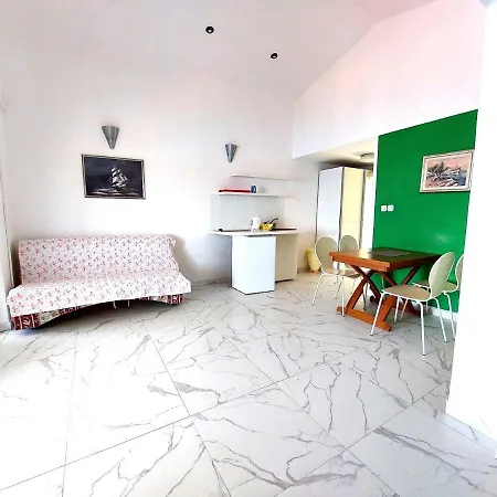 Apartment Guest House Silvija - Sea View