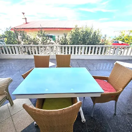 Silvija - Sea View Daire Primošten