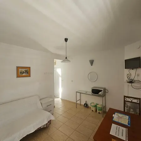 Apartment Guest House Silvija - Sea View