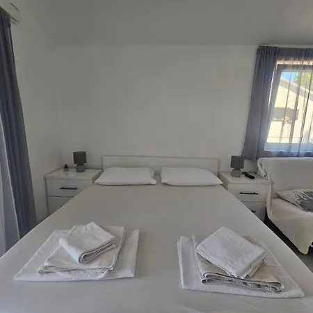 Guest House Silvija - Sea View Primosten