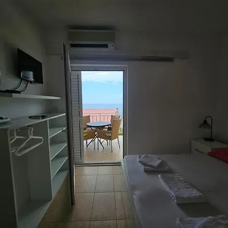 Silvija - Sea View * Primošten
