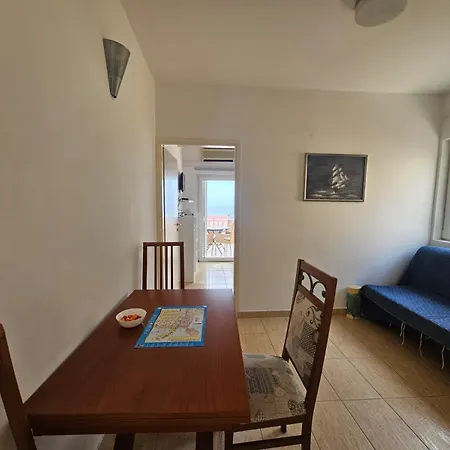 Apartment Guest House Silvija - Sea View *
