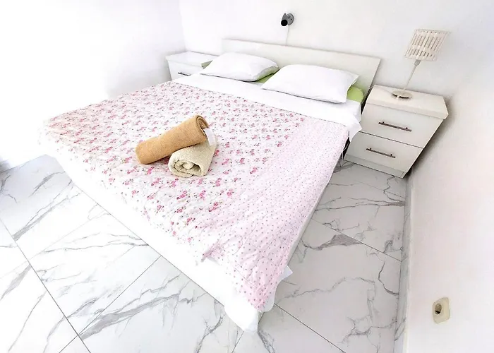 아파트 Silvija - Sea View 프리모스턴