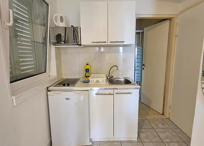 Silvija - Sea View * 프리모스턴