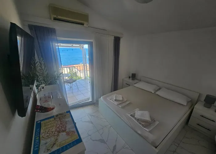 Silvija - Sea View * Primošten